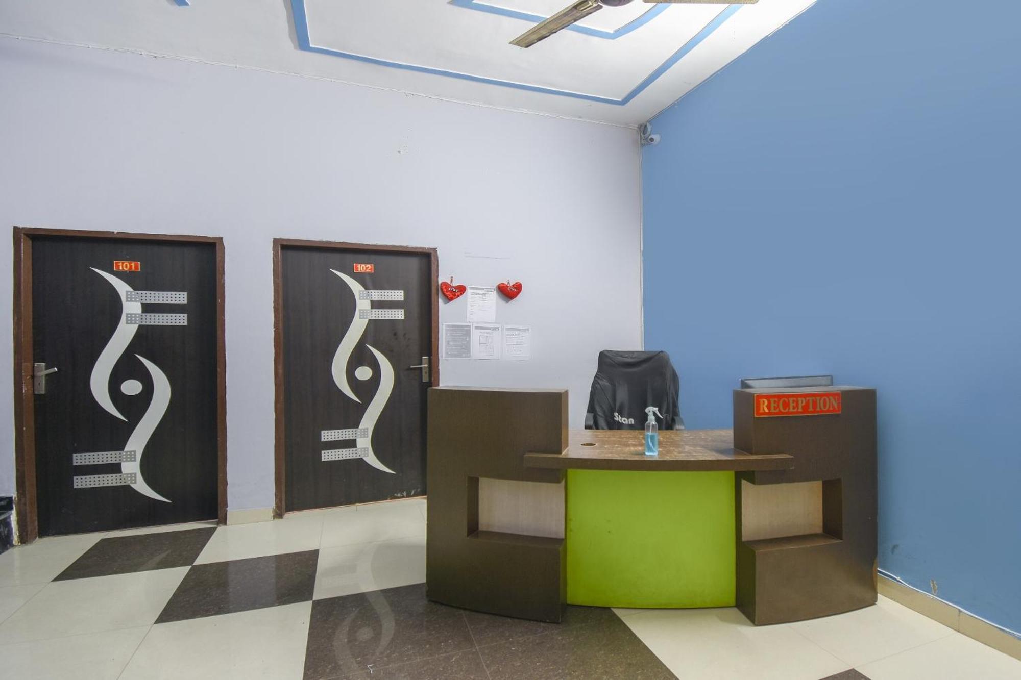 Oyo Flagship 74383 Hotel Grand Tulip Lalewal Εξωτερικό φωτογραφία